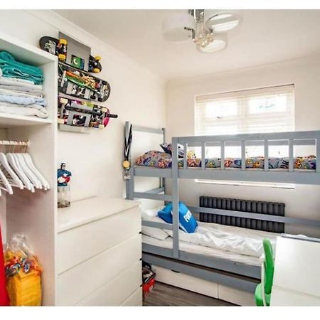 2 Bed - Walking Distance To Harry Potter Studio Watford  Eksteriør bilde