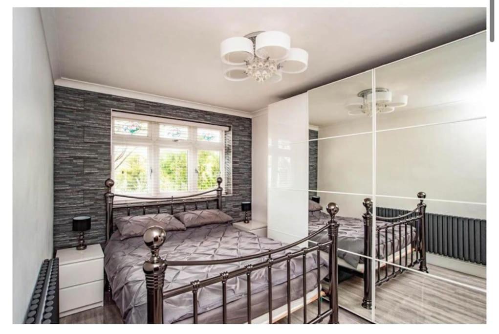 2 Bed - Walking Distance To Harry Potter Studio Watford  Eksteriør bilde
